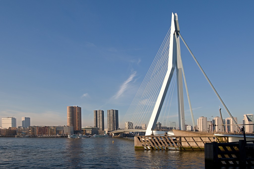 rotterdam haven havenstad hdr scheepvaart skyline euromast kop van zuid erasmusbrug erasmus mc europoort botlek maasvlakte